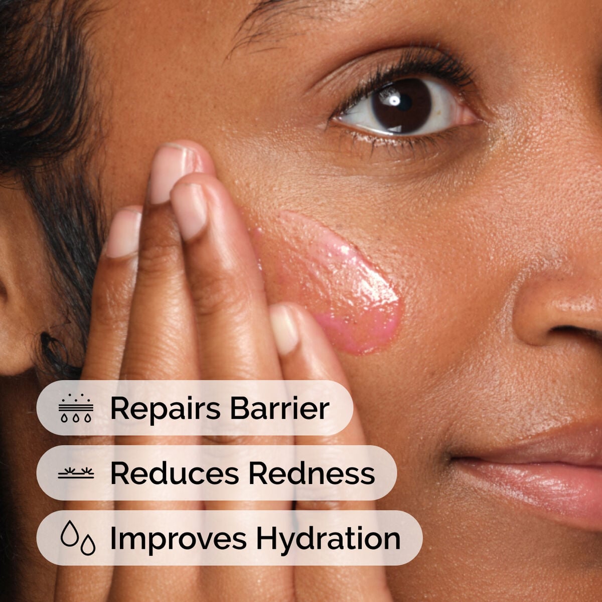 soothing-and-barrier-support-serum-h9 ord-soothing-barrier-support-serum-model-application-with-benefits.jpg